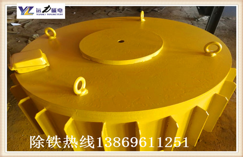 生產(chǎn)電磁除鐵器廠家能有效防止大、鐵塊破碎輸送帶的事故的處理