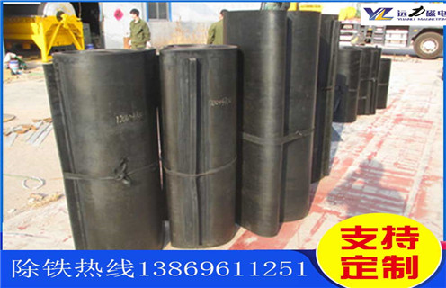 皮帶機(jī)除鐵器，廣東皮帶機(jī)除鐵器運(yùn)行原理怎么調(diào)節(jié)_廣東皮帶機(jī)除鐵器運(yùn)行原理跑偏原因及如何調(diào)_刮板價(jià)格 