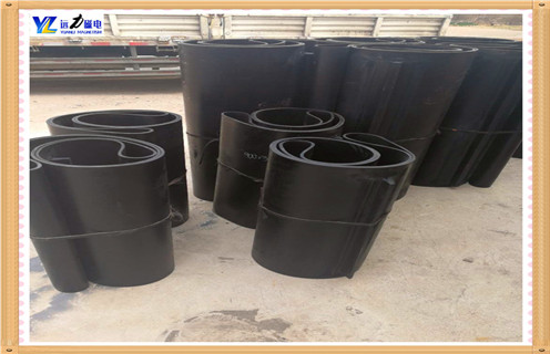 環(huán)形除鐵器皮帶，環(huán)形皮帶除鐵器皮帶廠家如何修復_環(huán)形皮帶除鐵器皮帶廠家偏原因及如何調(diào)_刮板價格