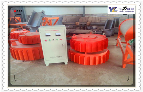 除鐵器生產(chǎn)廠家，福建除鐵器生產(chǎn)廠家_懸掛式電磁除鐵器生產(chǎn)廠家品牌_遠(yuǎn)力磁電除鐵器廠家好 
