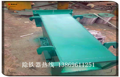 管道除鐵器，內(nèi)蒙古管道除鐵器_遠(yuǎn)力內(nèi)蒙古管道除鐵器應(yīng)用安裝示意圖型12000高斯_可定制工作原理 