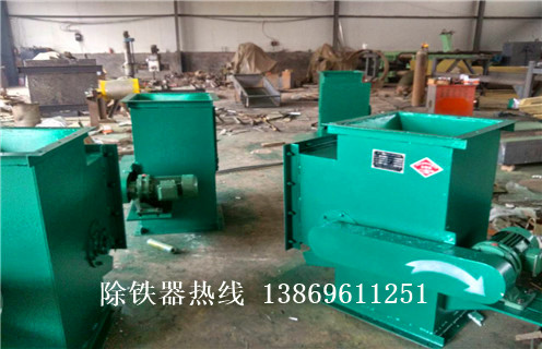 管道除鐵器，吉林液體管道除鐵器_吉林液體管道除鐵器廠家應用安裝示意圖型12000高斯_可定制工作原理