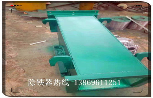 管道除鐵器，北京礦渣立磨管道除鐵器_內(nèi)部構(gòu)造_北京礦渣立磨管道除鐵器哪家好_使用方法  