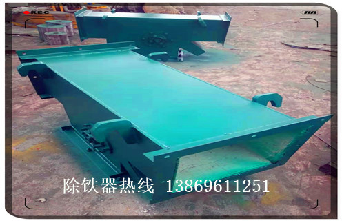 管道永磁除鐵器，吉林管道永磁除鐵器系列_吉林管道永磁除鐵器系列廠家應(yīng)用安裝示意圖型12000高斯_可定制工作原理