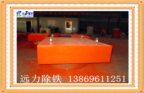 永磁除鐵器，湖南懸掛式永磁除鐵器生產(chǎn)_湖南懸掛式永磁除鐵器生產(chǎn)生產(chǎn)多少錢_使用說(shuō)明書原理型號(hào)