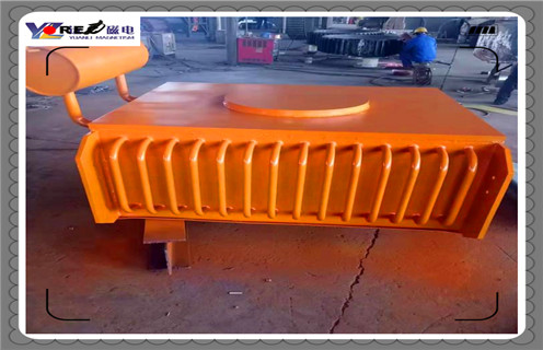 油浸盤式除鐵器，貴州油浸盤式除鐵器_規(guī)格型號_貴州油浸盤式除鐵器適用范圍的工作原理