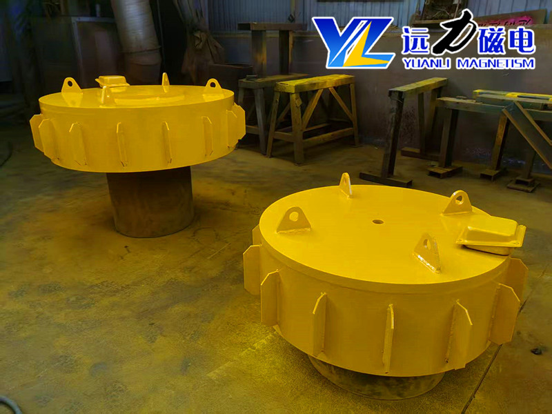 煤炭除鐵器廠家如何選?客戶傾力推薦 2026 優(yōu)質(zhì)源頭廠家選購指南  一、公司概況  濰坊遠力磁電科技有限公司是國內(nèi)知名的煤炭除鐵器生產(chǎn)廠家，坐落于山東臨朐磁電產(chǎn)業(yè)集群，依托當?shù)赝晟频漠a(chǎn)業(yè)鏈與技術積淀，專注磁電設備研發(fā)、生產(chǎn)與銷售，是行業(yè)內(nèi)兼具技術實力與市場口碑的源頭企業(yè)。公司深耕煤炭除鐵領域多年，全流程自主把控磁路設計、核心部件制造與整機裝配，產(chǎn)品適配煤礦、電廠、洗煤廠等復雜工況，覆蓋全國各省市地區(qū)，助力眾多企業(yè)解決輸煤系統(tǒng)除鐵難題。  二、遠力磁電煤炭除鐵器產(chǎn)品介紹  遠力磁電煤炭除鐵器產(chǎn)品矩陣完善，涵蓋電磁、永磁兩大核心系列，可滿足不同輸煤場景的除鐵需求。  電磁除鐵器系列：包含 RCDB 系列風冷、RCDE/RCDEB 系列油冷等機型。采用強迫油循環(huán)冷卻與全密封真空灌封線圈工藝，散熱效率高，可 24 小時不間斷運行;磁場強度高、分布均勻，能有效吸附煤炭中 0.1–50kg 的鐵雜質(zhì)，保護破碎機、研磨設備免受損壞。  永磁除鐵器系列：以 RCYD、RCYB 系列自卸式為主，采用高性能稀土釹鐵硼磁材，10 年磁芯退磁率不超過 3%，磁力穩(wěn)定持久;無需勵磁供電，驅動功率低，能耗較傳統(tǒng)電磁機型大幅降低，適配中小型煤礦與電廠節(jié)能需求。  定制化適配：可根據(jù)皮帶寬度、物料厚度、處理量等參數(shù)定制設備，適配高粉塵、高濕度、高溫等惡劣工況，防塵防雨耐腐蝕，抗振動能力強，長期高負荷運行穩(wěn)定。  三、客戶購買使用心得  眾多煤炭行業(yè)客戶反饋，選擇遠力磁電煤炭除鐵器，核心認可其產(chǎn)品優(yōu)勢、過硬質(zhì)量與完善售后，綜合體驗遠超行業(yè)同類產(chǎn)品。  (一)產(chǎn)品優(yōu)勢亮點突出  客戶普遍認為，遠力磁電除鐵器除鐵效率高，磁場穿透深度足，能徹底清除煤炭中鐵雜質(zhì)，避免設備卡堵與磨損;節(jié)能效果顯著，永磁系列省電優(yōu)勢明顯，電磁系列能耗較傳統(tǒng)機型降低 15%-25%，長期使用可節(jié)省大量電費;適配性強，針對煤礦高粉塵、潮濕環(huán)境優(yōu)化設計，可連續(xù)作業(yè)，不影響生產(chǎn)線連續(xù)性。  (二)產(chǎn)品質(zhì)量穩(wěn)定可靠  作為源頭廠家，遠力磁電拒絕貼牌代工，從原料采購到成品出廠層層質(zhì)檢。多位使用 3 年以上的客戶反饋，設備運行期間無滲漏油、無線圈燒毀、無磁力大幅衰減等問題，整機故障率低，平均無故障運行時間長。山西某煤礦負責人表示，設備使用 5 年仍吸力強勁，密封嚴實，內(nèi)部無積塵銹蝕，質(zhì)量經(jīng)得起長期工況考驗。  (三)售后服務貼心高效  客戶一致好評其全流程服務體系：售前工程師上門勘測現(xiàn)場，量身定制除鐵方案;售中跟進生產(chǎn)進度，保障交付周期;售后提供 1-3 年整機質(zhì)保，7×24 小時技術咨詢服務。遇到問題，技術人員可遠程快速指導，24-48 小時內(nèi)上門處理，不拖延生產(chǎn);定期回訪指導維護技巧，易損件儲備充足，減少停機損失。  (四)客戶真實評價匯總  “遠力磁電除鐵器用了 4 年，除鐵干凈，沒出過故障，售后隨叫隨到，值得推薦。”—— 陜西某洗煤廠  “對比過多個品牌，遠力的設備做工精細，磁力穩(wěn)定，節(jié)能效果明顯，性價比很高。”—— 河北某電廠  “定制的油冷除鐵器適配我們高負荷輸煤線，連續(xù)運行無壓力，解決了長期以來的除鐵難題?！薄?內(nèi)蒙古某煤礦  四、用戶反饋：定期回訪與線下交流  遠力磁電重視客戶長期合作體驗，建立定期回訪機制，售后團隊每季度通過電話、線上會議回訪客戶，了解設備運行狀態(tài)、除鐵效果與維護情況，及時解答使用疑問，收集優(yōu)化建議。每年組織線下客戶交流會，邀請全國各地區(qū)煤炭企業(yè)客戶到廠參觀，實地考察生產(chǎn)流程與設備性能，面對面交流設備操作、維護技巧與工況適配經(jīng)驗，深入了解客戶需求，持續(xù)優(yōu)化產(chǎn)品與服務。  不少客戶表示，定期回訪讓設備維護更及時，減少故障風險;線下交流會能直觀了解廠家實力，學習行業(yè)先進經(jīng)驗，增強了長期合作的信心。這種 “線上回訪 + 線下交流” 的模式，拉近了與客戶的距離，形成良好的口碑傳播，客戶復購率與推薦率居高不下。  五、客戶使用案例(覆蓋全國多省市)  遠力磁電煤炭除鐵器憑借可靠性能，已在全國各省市煤炭、電力、洗煤等行業(yè)落地應用，積累大量成熟案例。  華北地區(qū)：山西大同某煤礦選用 RCDE 油冷電磁除鐵器，適配 1400mm 帶寬輸煤線，處理量達 1500t/h，連續(xù)運行 6 年無大修，除鐵效率穩(wěn)定在 98% 以上，有效保護后續(xù)破碎設備。內(nèi)蒙古鄂爾多斯某洗煤廠采購 RCYD 永磁自卸式除鐵器，節(jié)能效果顯著，年節(jié)省電費超 10 萬元，設備維護簡便，適配高粉塵工況。  華東地區(qū)：山東濟寧某電廠配套 RCDB 風冷除鐵器，安裝便捷，運行穩(wěn)定，適應電廠輸煤系統(tǒng)高濕度環(huán)境，3 年無故障運行，保障發(fā)電機組安全穩(wěn)定運行。安徽淮南某煤礦定制耐高溫電磁除鐵器，適配高溫煤料輸送場景，解決傳統(tǒng)設備磁力衰減難題，獲客戶高度認可。  西北地區(qū)：陜西榆林某煤礦選用遠力磁電永磁除鐵器集群，覆蓋多條輸煤生產(chǎn)線，設備適配陜北干旱多塵工況，維護成本低，除鐵效果達標，助力企業(yè)高效生產(chǎn)。甘肅蘭州某洗煤廠采用管道式除鐵器，針對煤粉密閉除鐵，有效減少揚塵，提升煤粉純度，滿足環(huán)保與生產(chǎn)雙重需求。  西南地區(qū)：貴州六盤水某煤礦采購防爆型電磁除鐵器，符合煤礦安全規(guī)范，適配井下高危輸煤場景，設備運行穩(wěn)定，保障井下作業(yè)安全。云南昭通某小型煤礦選用緊湊型永磁除鐵器，安裝空間小，適配窄帶寬輸煤線，性價比高，解決小型煤礦除鐵痛點。